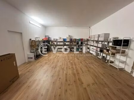location local d'activités 170 m²