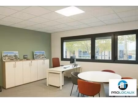 location entrepôt camon 80450 590m² à 1330m²