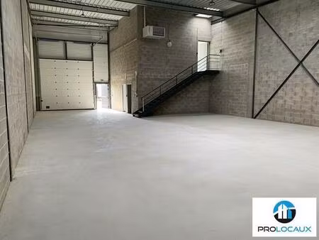 location local d’activités champagne sur oise 95660 270m²