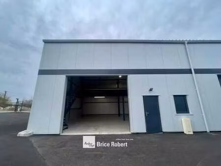 location local d'activités 138 m²