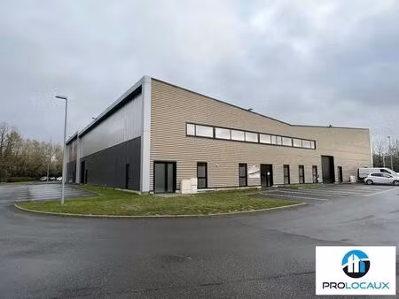 location local d’activités montataire 60160 716m²
