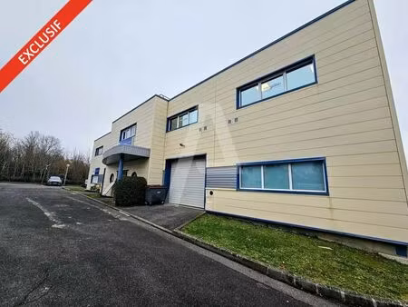 location bureaux 320 m²