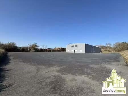 location local d’activités carpiquet 14650 754m²
