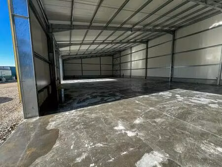 location entrepôt 250 m² à 750 m²