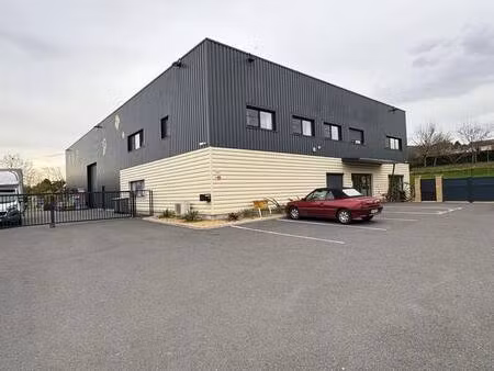 location local d’activités chasselay 69380 1035m²