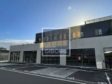 location entrepôt la meziere 35520 370m² à 765m²