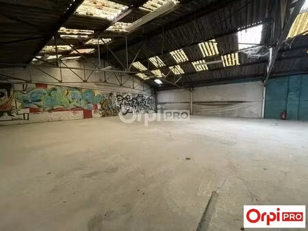 location entrepôt 312 m²