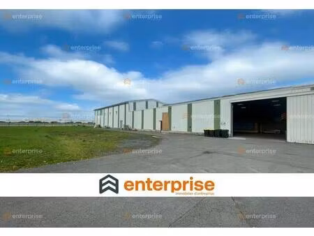 location entrepôt 1 814 m²