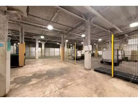location entrepôt 150 m²