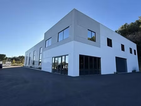 location entrepôt saint esteve janson 13610 1140m²