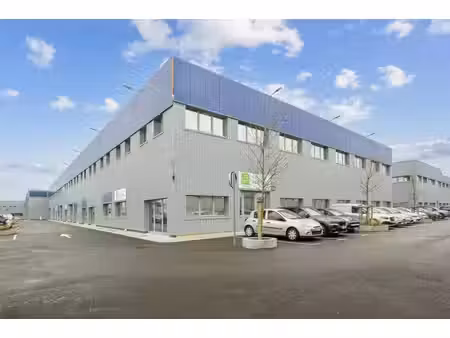 location local d’activités vaux-le-pénil 77000 207m² à 3382m²