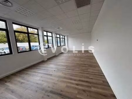 location local d'activités 531 m²