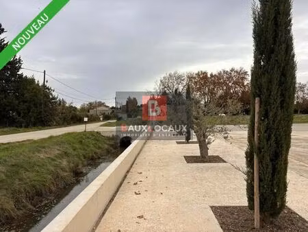 location local d'activités 347 m² à 806 m²