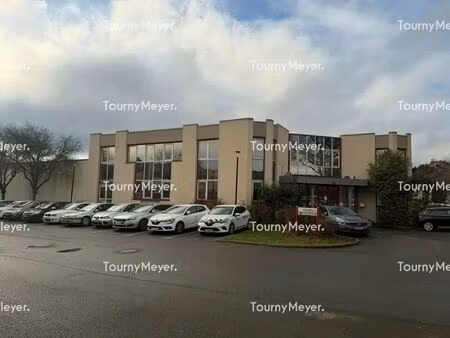 location local d'activités 3 530 m²