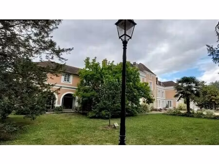 location local d'activités 430 m²