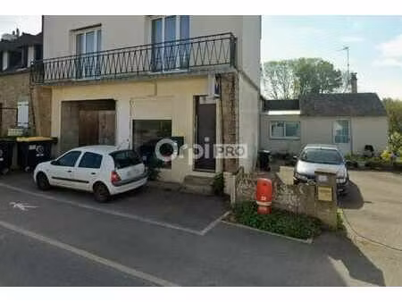 location local d'activités 222 m²