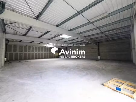 location entrepôt 500 m²