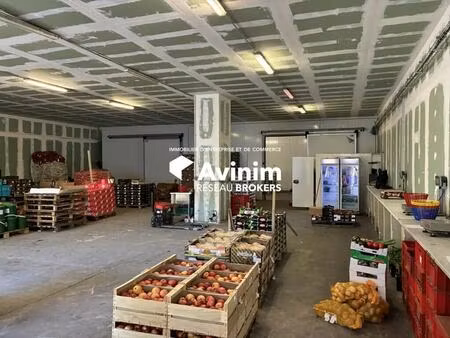 location entrepôt 370 m²