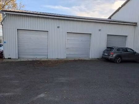 location local d’activités begles 33130 45m²