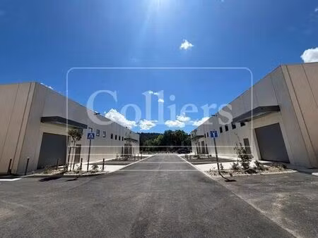 location local d’activités les pennes mirabeau 13170 609m²