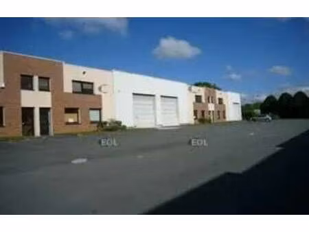 location local d’activités noisiel 77186 281m² à 580m²