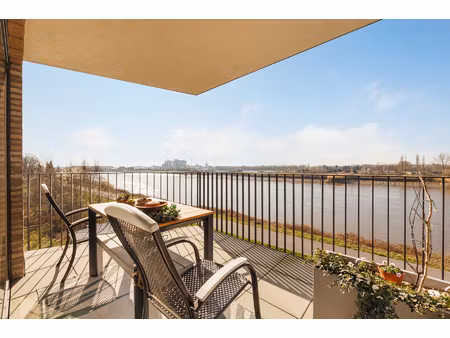 appartement te koop in niel met 2 slaapkamers