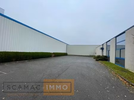 location entrepôt saint-pierre-du-perray 91280 697m² à 1121m²