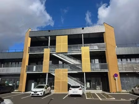 location bureaux 165 m²