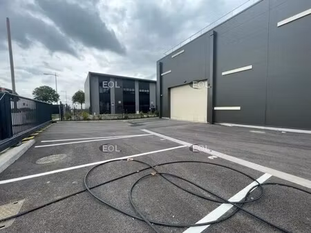 location entrepôt le mesnil amelot 77990 637m²