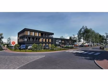 location local d'activités 159 m²