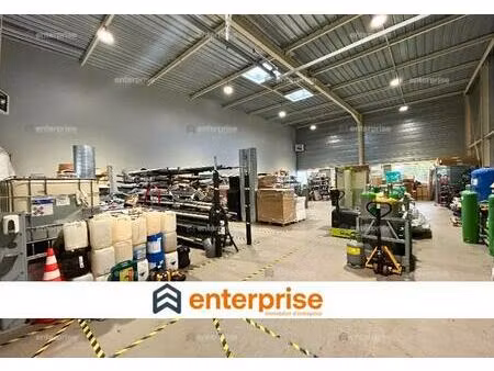 location local d’activités compiegne 60200 741m²