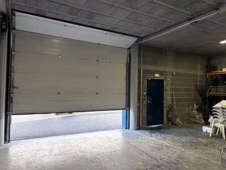 location local d’activités la tour de salvagny 69890 50m² à 284m²
