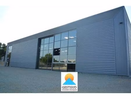 location local d'activités 680 m²