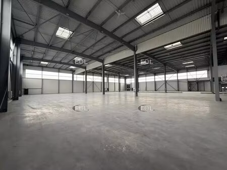 location local d’activités torcy 77200 1104m² à 3428m²