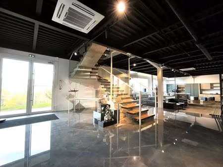location local d'activités 162 m² à 851 m²