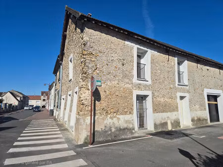 location maison 6 pièces  122.00m²  chevry