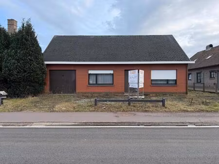 huis te koop in zandhoven met 2 slaapkamers