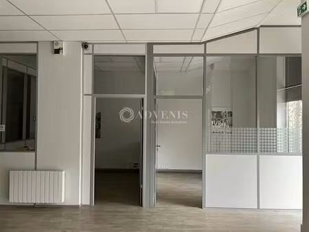 location bureaux 300 m²