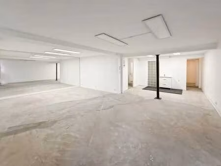 location bureaux 58 m²