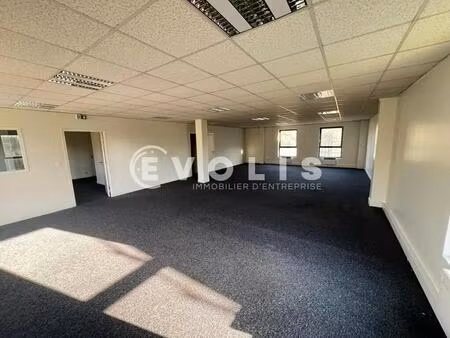 location bureaux 162 m²