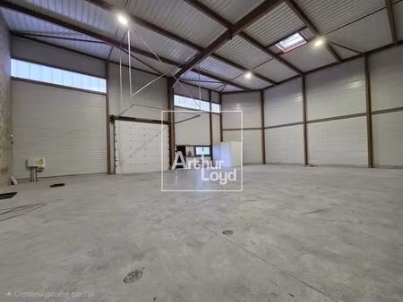 location local d’activités etrechy 91580 302m²