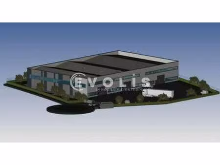 location local d'activités 1 000 m² à 2 700 m²