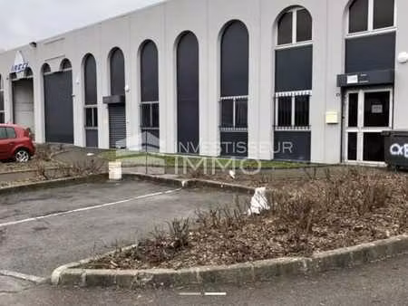 location local d'activités 530 m² à 1 160 m²