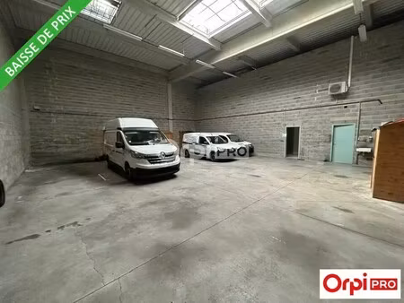 location local d'activités 539 m²