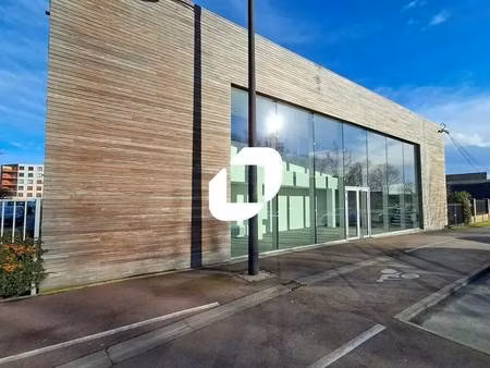 location local d'activités 60 m² à 510 m²