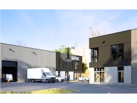 location bureaux 572 m² à 2 301 m²