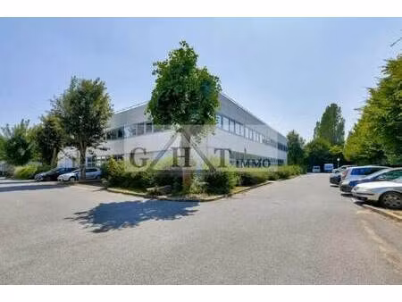 location entrepôt 394 m²