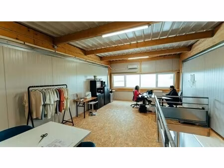 location local d’activités arpajon 91290 192m²