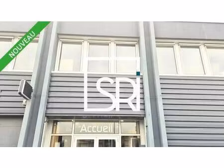 location local d'activités 167 m²