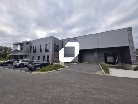 location local d’activités courtry 77181 700m² à 4462m²